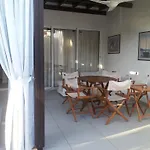 Yialos Περβόλια