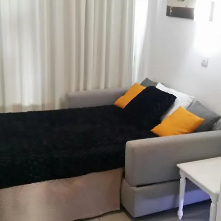 Yialos Holiday Apartments Apartment Perivolia