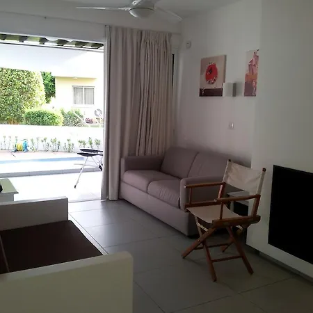Apartment Yialos Holiday Apartments Perivolia